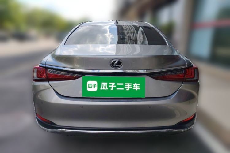 Used Lexus ES 2020 200 Excellence Edition Rear