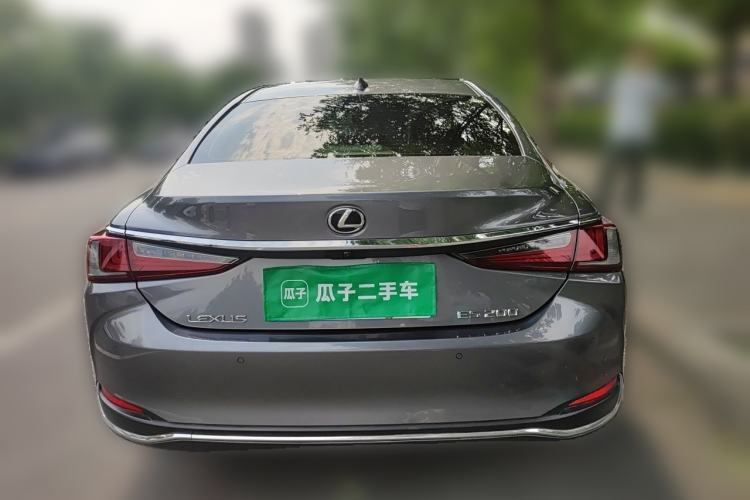 Used Lexus ES 2020 200 Excellence Edition Rear