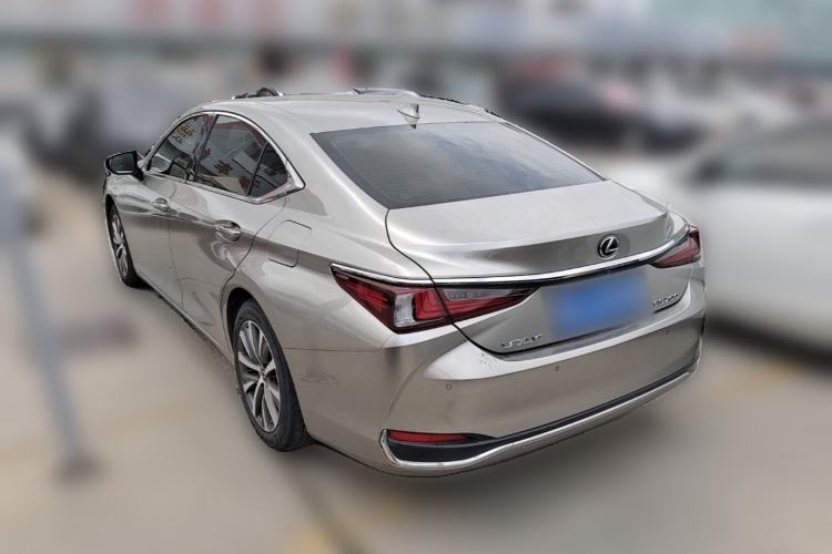 Used Lexus ES 2020 200 Excellence Edition Rear Left 45 Deg