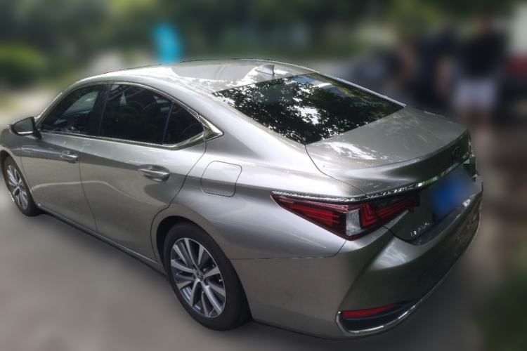 Used Lexus ES 2020 200 Excellence Edition Rear Left 45 Deg