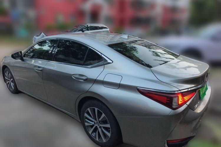 Used Lexus ES 2020 200 Excellence Edition Rear Left 45 Deg