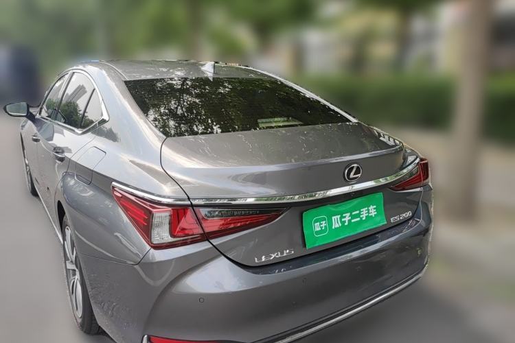 Used Lexus ES 2020 200 Excellence Edition Rear Left 45 Deg