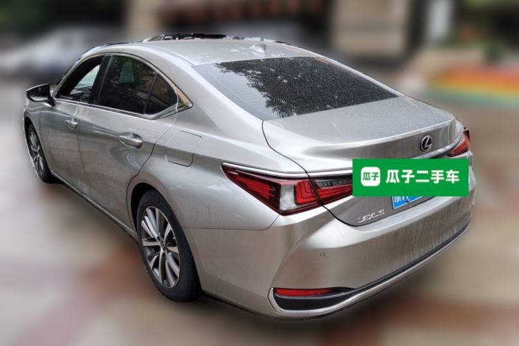 Used Lexus ES 2020 200 Excellence Edition Rear Left 45 Deg