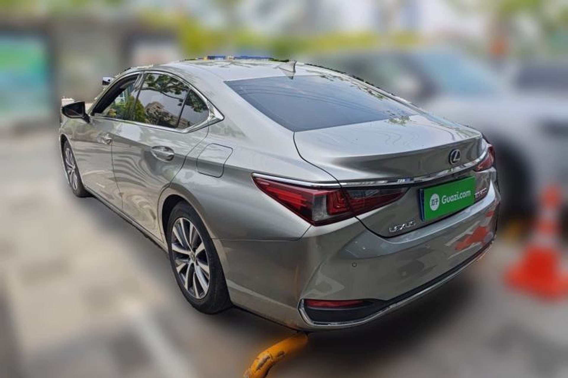 Used Lexus ES 2020 200 Excellence Edition Rear Left 45 Deg
