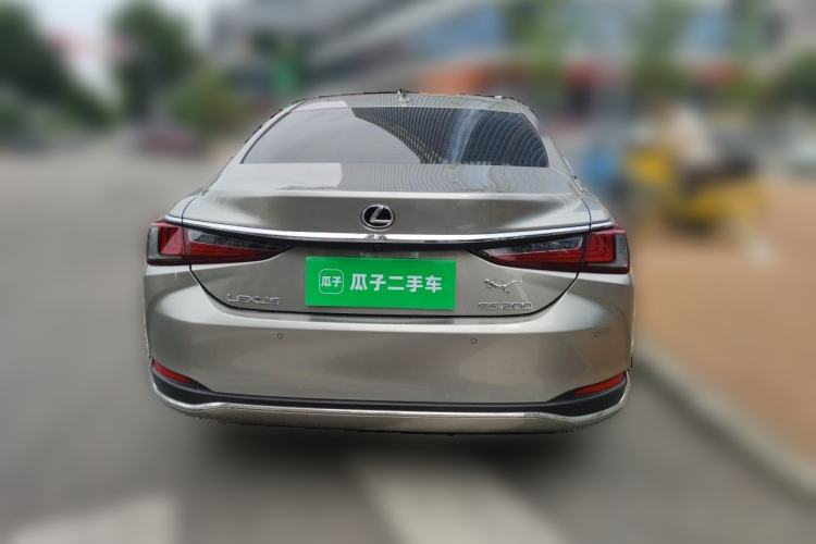 Used Lexus ES 2020 200 Excellence Edition Rear