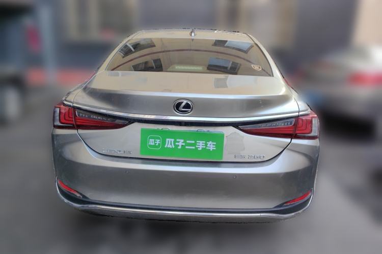Used Lexus ES 2020 260 Excellence Edition Rear