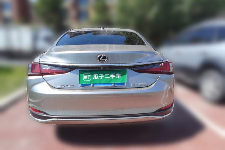 Used Lexus ES 2020 200 Excellence Edition Rear