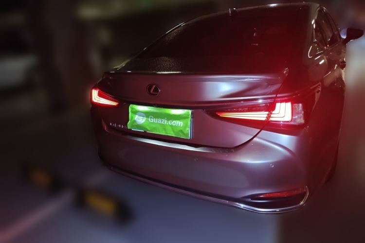 Used Lexus ES 2020 200 Excellence Edition Rear