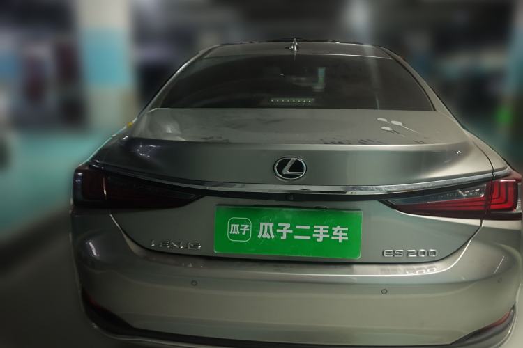 Used Lexus ES 2020 200 Excellence Edition Rear