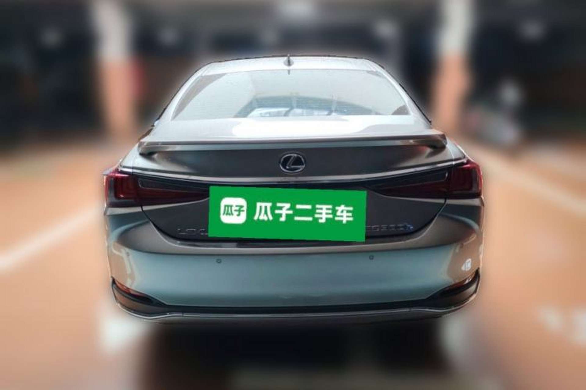 Used Lexus ES 2020 300h Deluxe Edition Rear