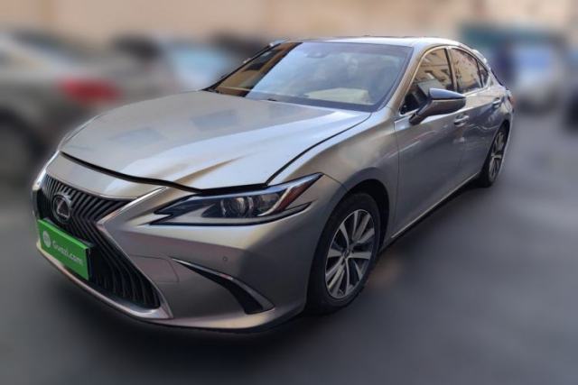 Used Lexus ES 2020 260 Excellence Edition