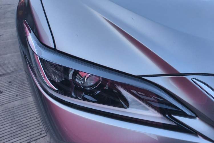 Used Lexus ES 2020 200 Excellence Edition Right Front Headlight