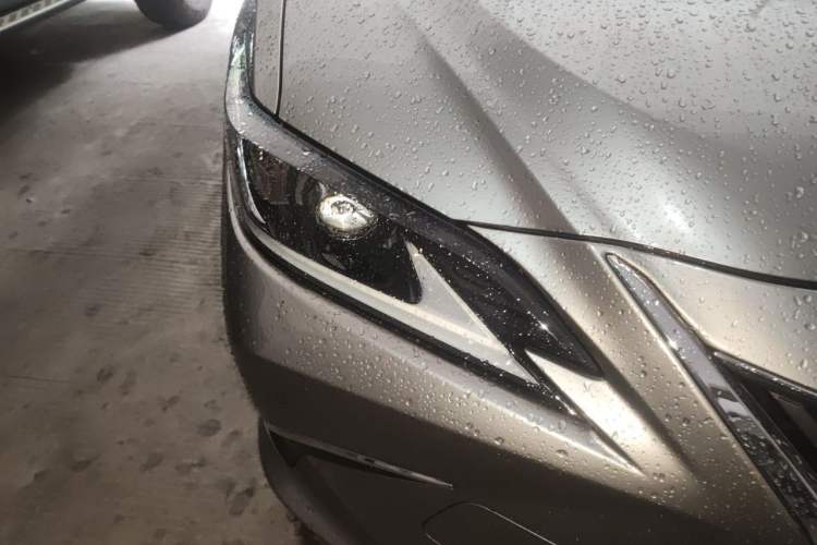 Used Lexus ES 2020 200 Excellence Edition Right Front Headlight