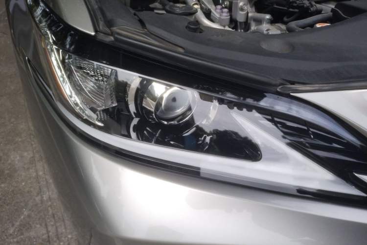Used Lexus ES 2020 200 Excellence Edition Right Front Headlight