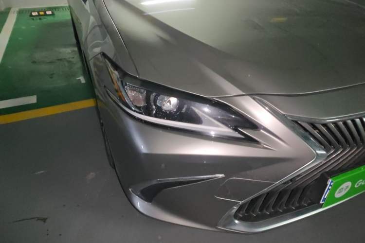 Used Lexus ES 2020 200 Excellence Edition Right Front Headlight