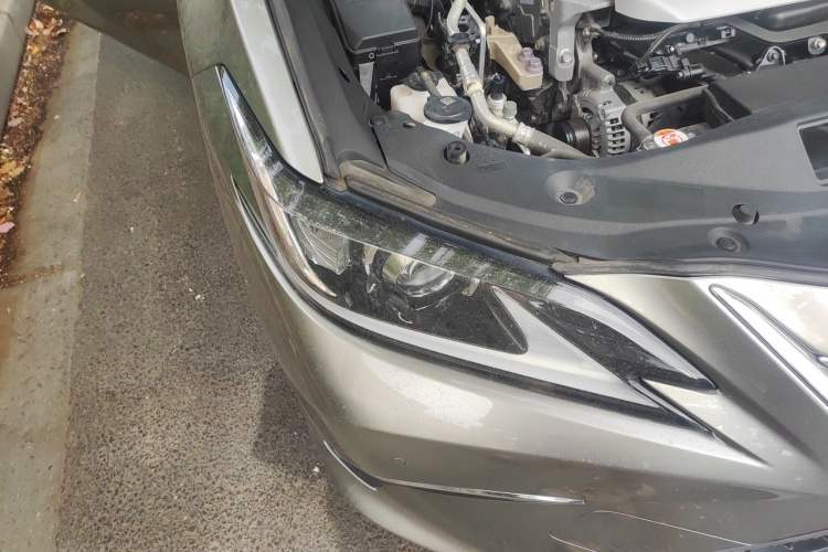 Used Lexus ES 2020 200 Excellence Edition Right Front Headlight