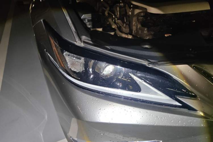 Used Lexus ES 2020 200 Excellence Edition Right Front Headlight