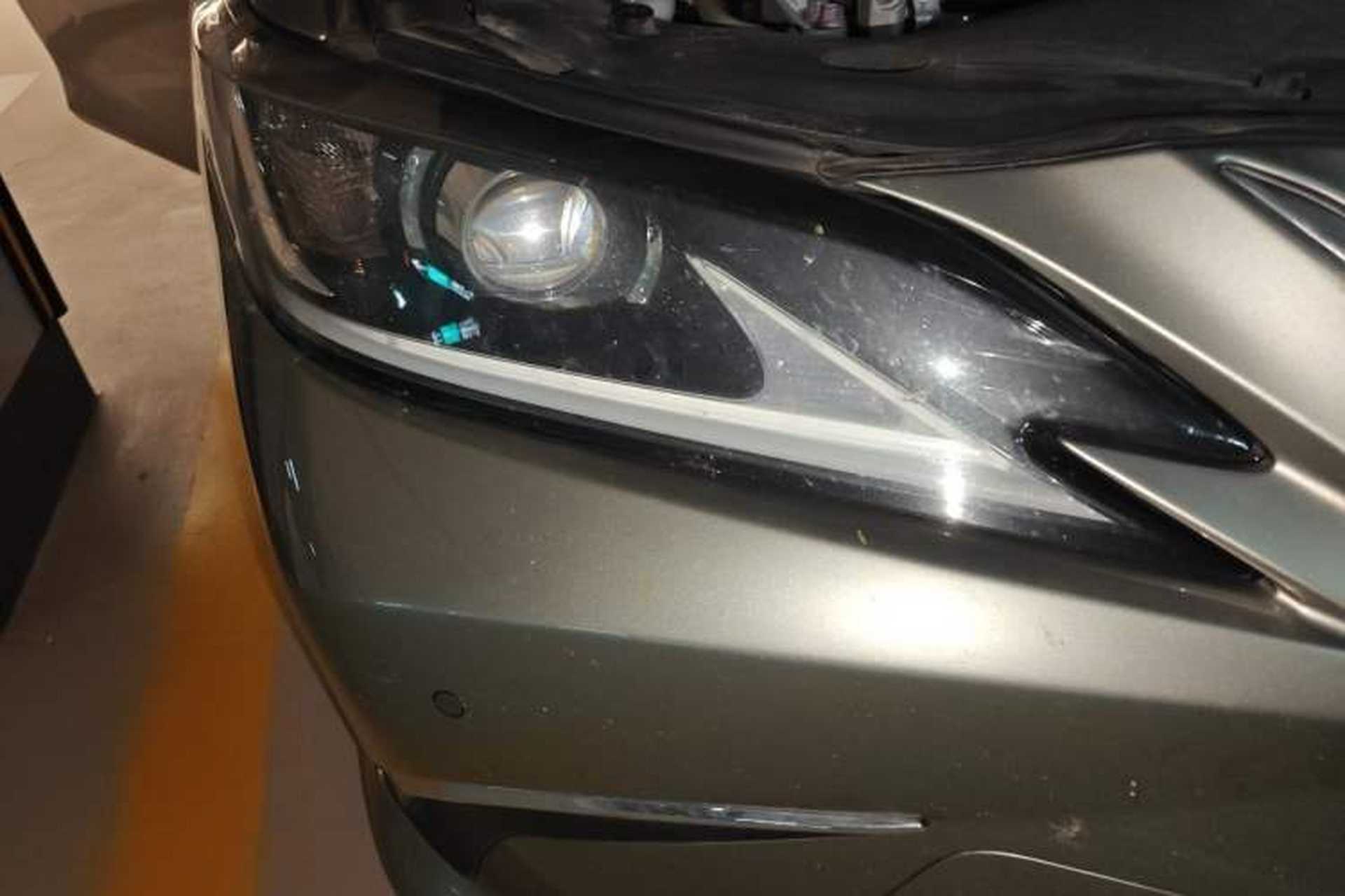 Used Lexus ES 2020 200 Excellence Edition Right Front Headlight