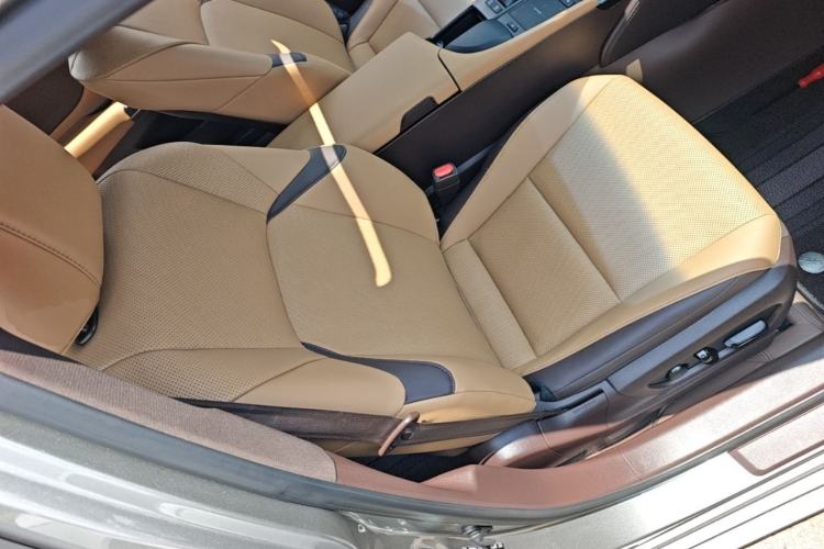 Used Lexus ES 2020 200 Excellence Edition Right Front Seat
