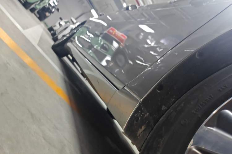 Used Lexus ES 2020 300h Premier Edition Right Side Sill