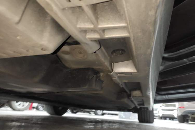 Used Lexus ES 2020 200 Excellence Edition Right Side Sill