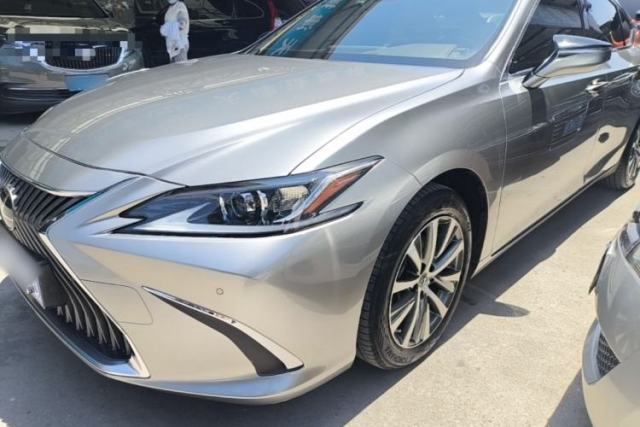 Used Lexus ES 2020 200 Excellence Edition