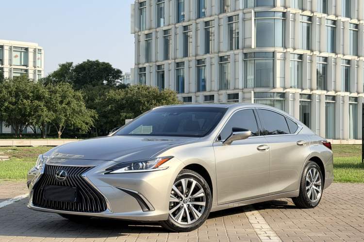 Used Lexus ES 2020 200 Excellence Edition Guazi used car, China used car export, Used car for sale, Used  cars, Cheapest cars for sale