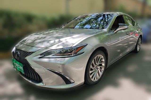 Used Lexus ES 2020 300h Executive Edition