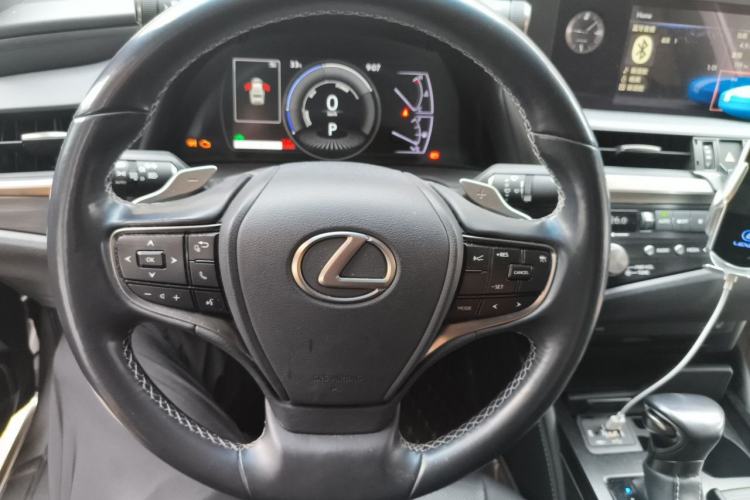 Used Lexus ES 2020 300h Premier Edition Steering Wheel