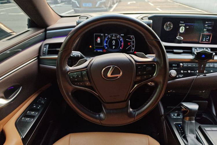 Used Lexus ES 2020 200 Excellence Edition Steering Wheel
