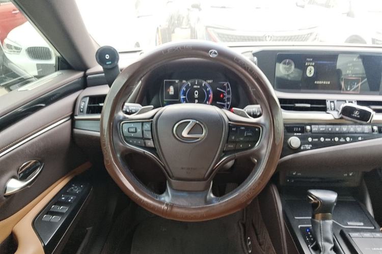 Used Lexus ES 2020 200 Excellence Edition Steering Wheel