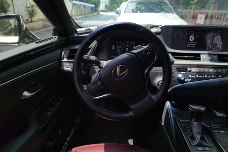 Used Lexus ES 2020 200 Excellence Edition Steering Wheel