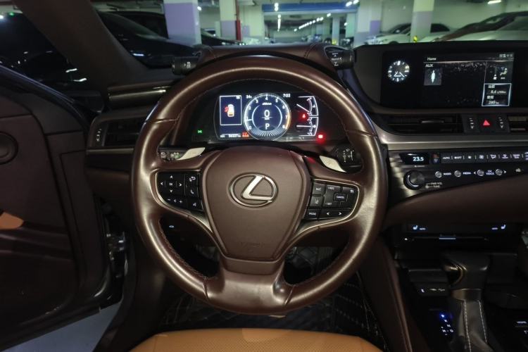 Used Lexus ES 2020 200 Excellence Edition Steering Wheel