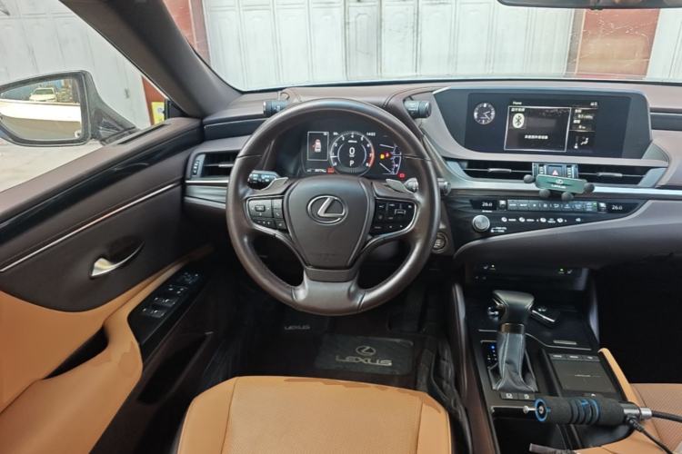 Used Lexus ES 2020 200 Excellence Edition Steering Wheel