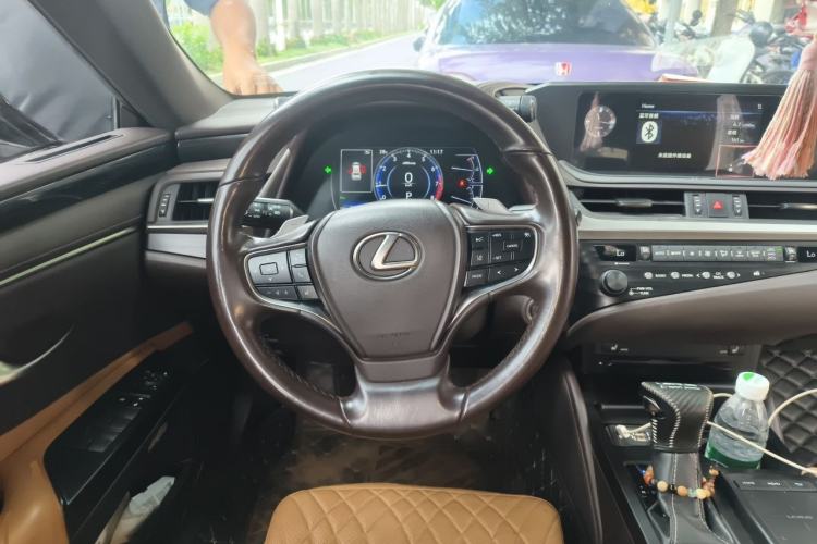 Used Lexus ES 2020 200 Excellence Edition Steering Wheel