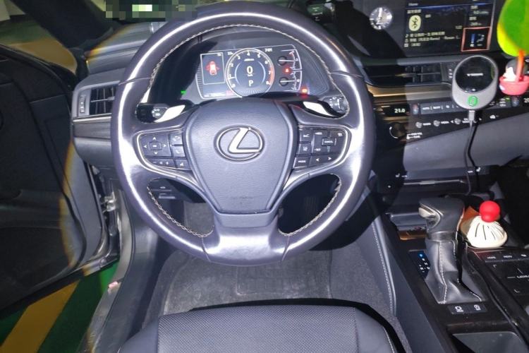 Used Lexus ES 2020 200 Excellence Edition Steering Wheel