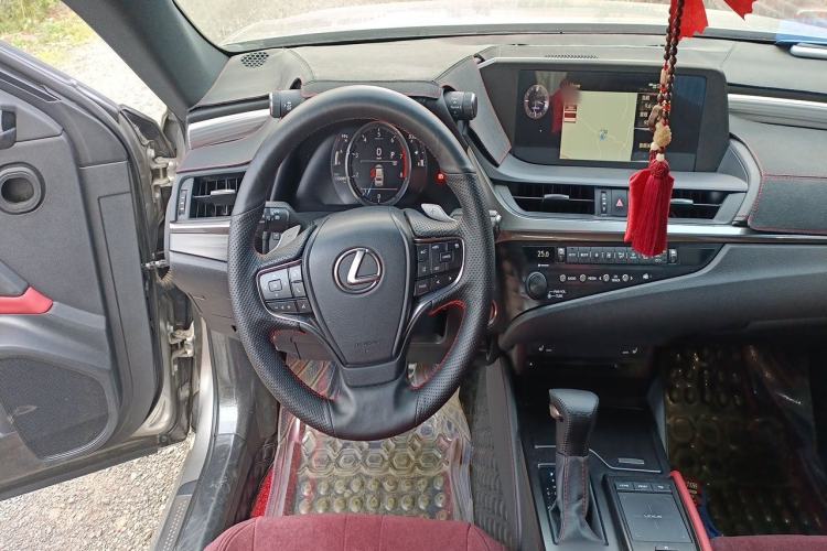 Used Lexus ES 2020 260 F SPORT Steering Wheel