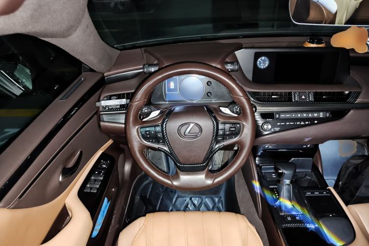Used Lexus ES 2020 300h Premier Edition Steering Wheel