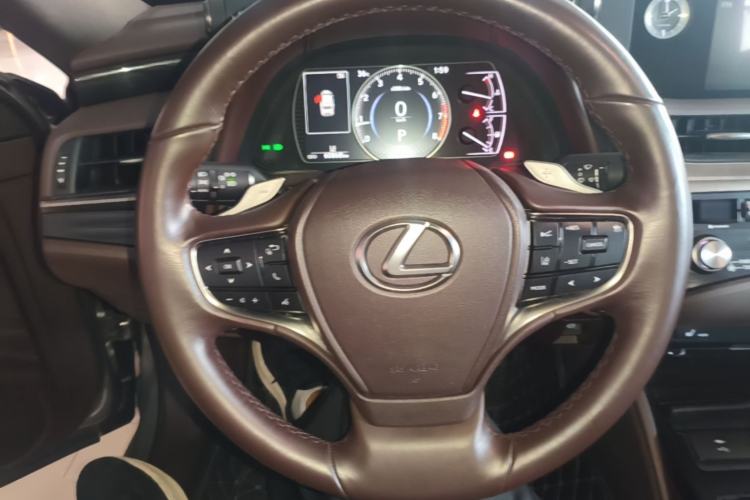Used Lexus ES 2020 200 Excellence Edition Steering Wheel