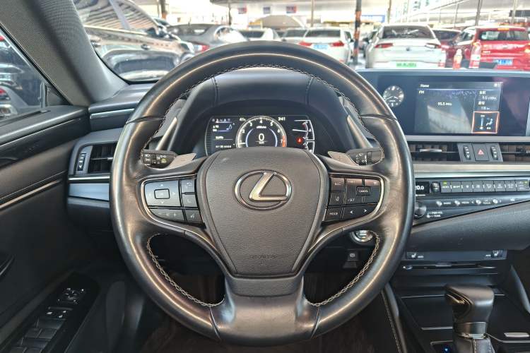 Used Lexus ES 2020 200 Excellence Edition Steering Wheel