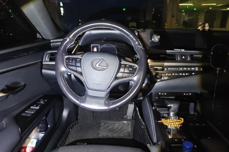 Used Lexus ES 2020 200 Excellence Edition Steering Wheel