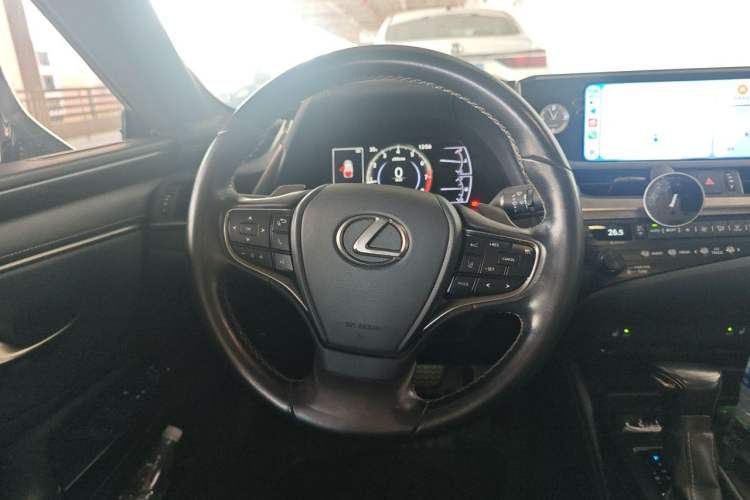 Used Lexus ES 2020 200 Excellence Edition Steering Wheel