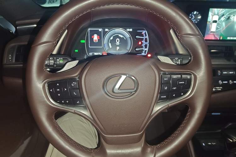 Used Lexus ES  Steering Wheel