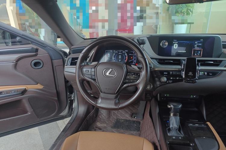 Used Lexus ES 2020 260 Excellence Edition Steering Wheel