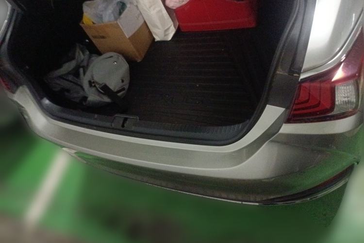 Used Lexus ES 2020 300h Premier Edition Trunk