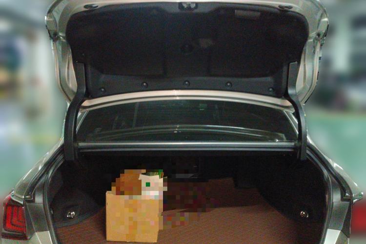 Used Lexus ES 2020 260 Excellence Edition Trunk