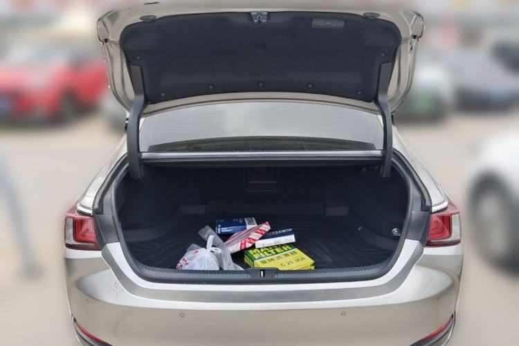 Used Lexus ES 2020 200 Excellence Edition Trunk