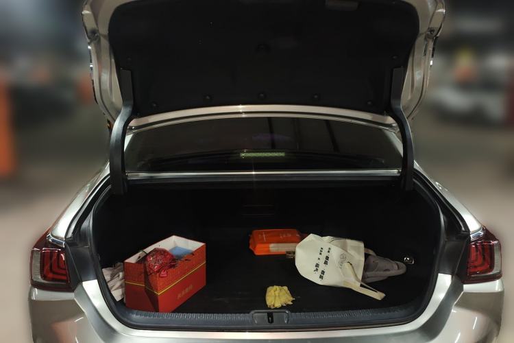 Used Lexus ES 2020 200 Excellence Edition Trunk