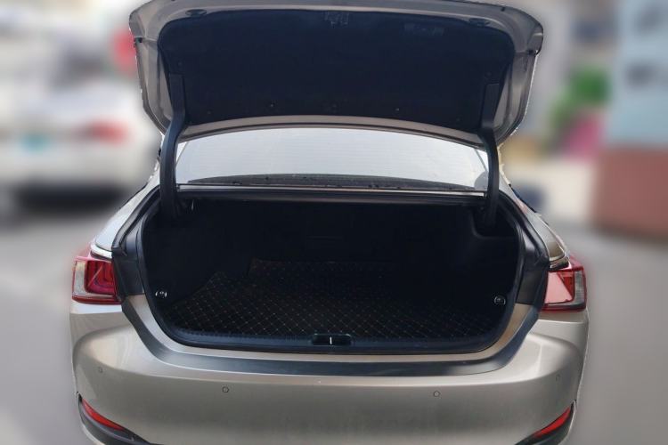 Used Lexus ES 2020 200 Excellence Edition Trunk