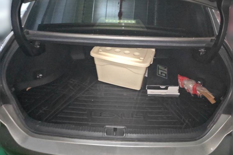 Used Lexus ES 2020 200 Excellence Edition Trunk